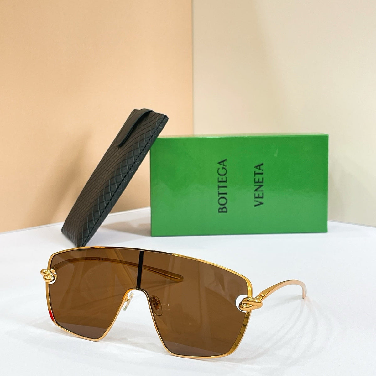 Bottega Veneta BV1515S Sunglasses