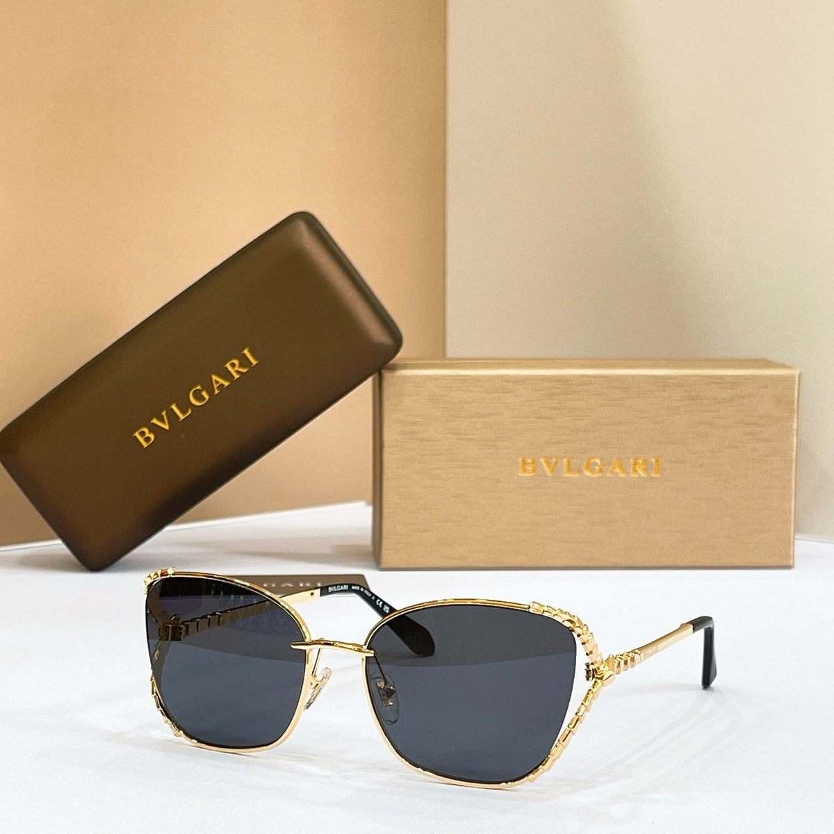 Bvlgari BV40081U Sunglasses